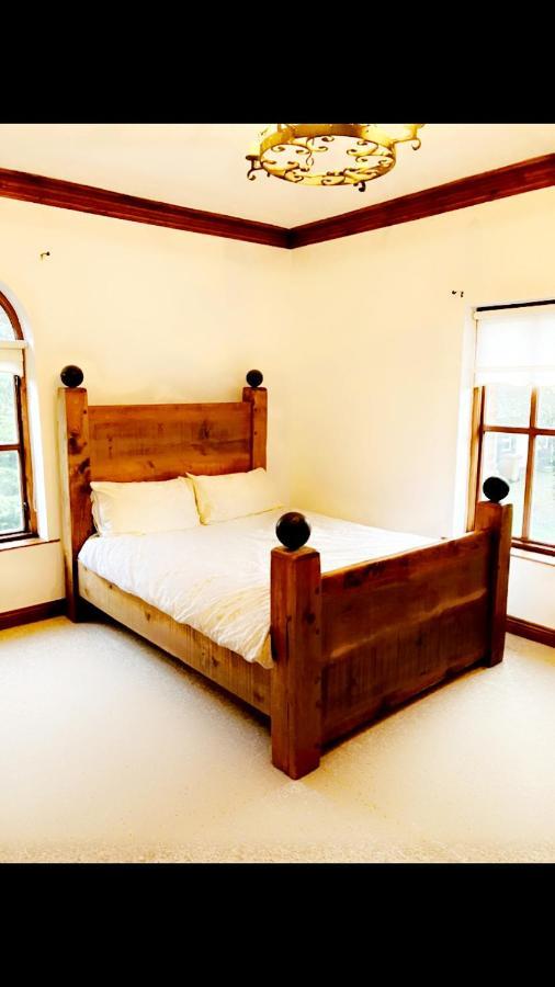 בית הארחה ארמה 	Ridge Wood House מראה חיצוני תמונה